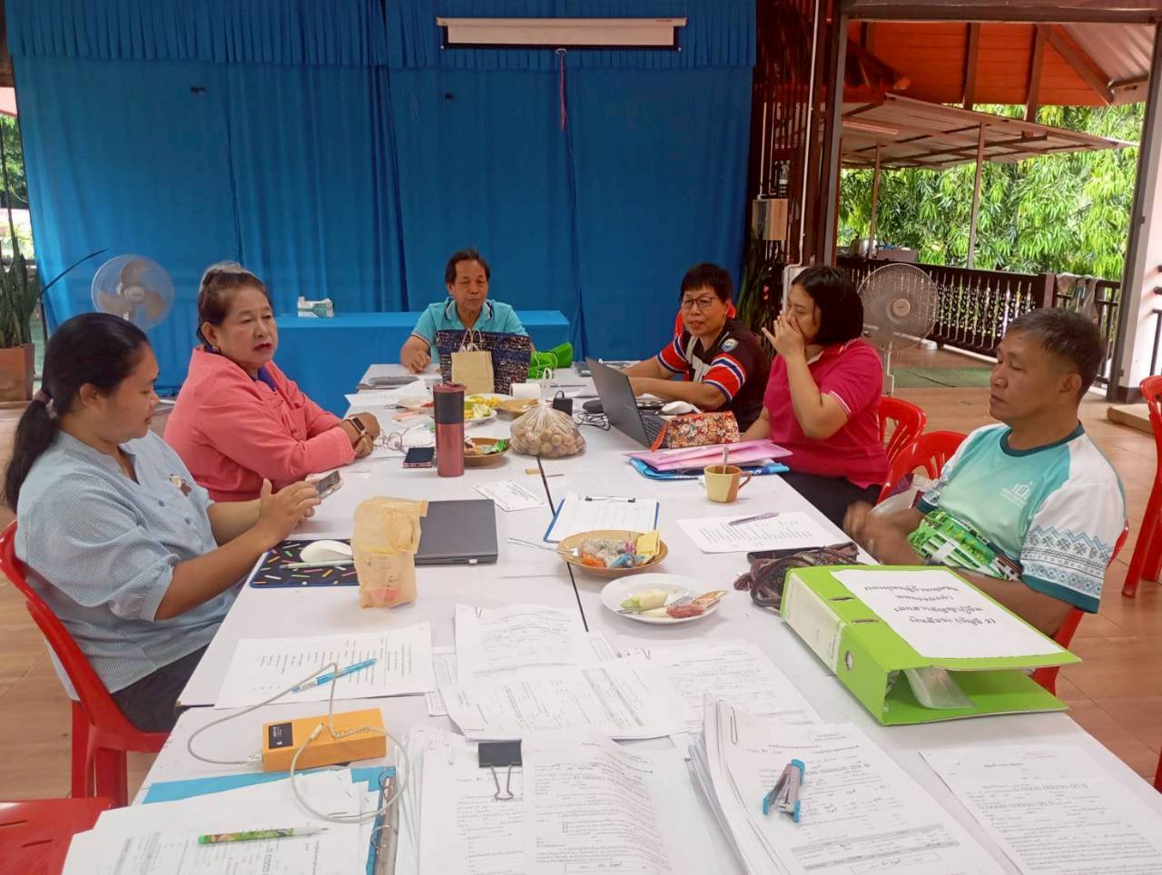 รูปภาพสไลด์ 3